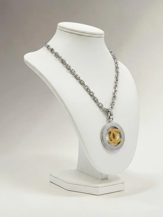 CHANEL Vintage Two-Tone CC Round Pendant Necklace - Silver & Gold