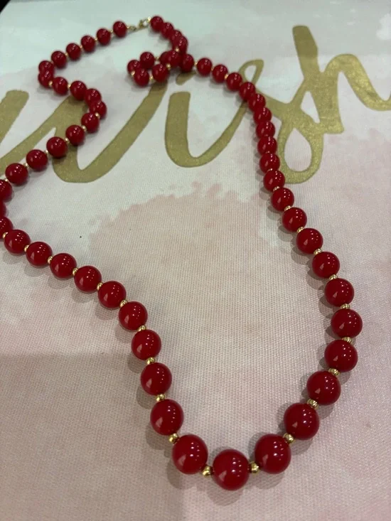 Elegant Red Beaded Necklace with Gold Accents - Women Jewelry