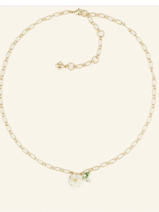 Patricia Nash flower and leaf necklace NWT Box and jewelry pouch