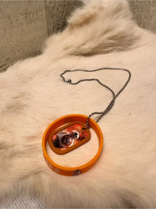 Star Wars Orange BB-8 Kids Necklace and Bracelet Set