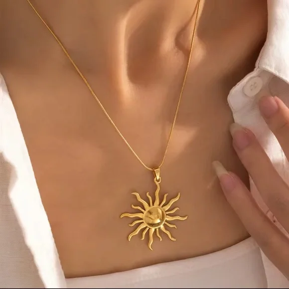 New Stainless Steel 18K GOLD SUN Necklace