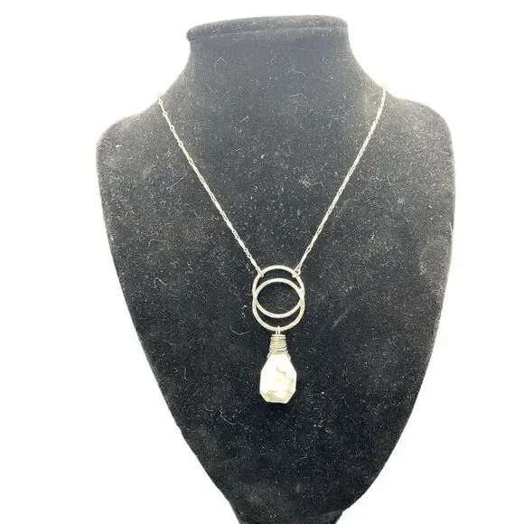 Silver double circles white agate drop necklace