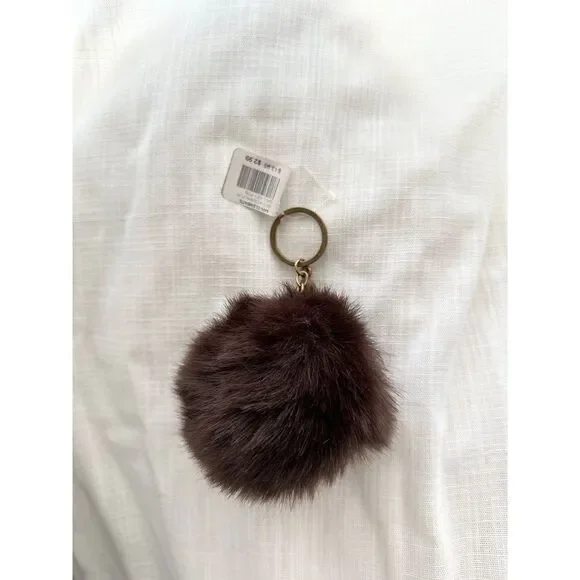 Brown Pom Pom