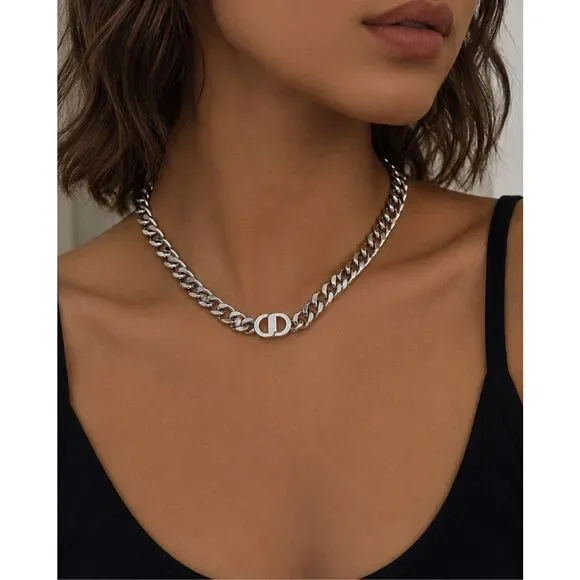 Luxury Boutique Silver Tone Chunky Chain Statement Necklace Fashion Jewelry NWOT