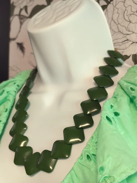 Vtg Overlapping Tile Link Forest Green Necklace