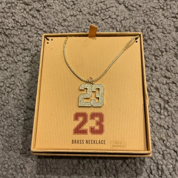 NWT Structure Gold Crystal #23 Sporty Brass Logo Necklace Jewelry Gift Y2K