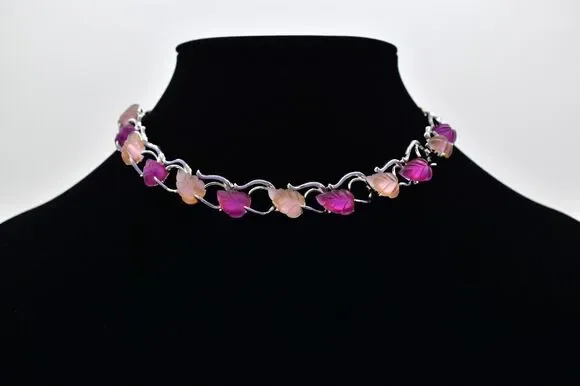 Star Vintage Choker Collar Necklace Purple Lucite Leaf Chunky Signed 1940s BinBJ