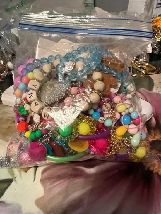 Kids Multicolor Bead, necklaces, Bracelets & Charm Set - Assorted Colors