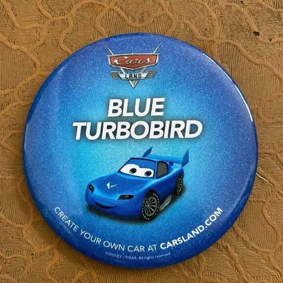 𝅺Disney California Adventure Car's Collector Button Cars Land Blue Turbobird