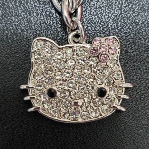 Silver Tone Chain Hello Kitty Charm Bracelet 7