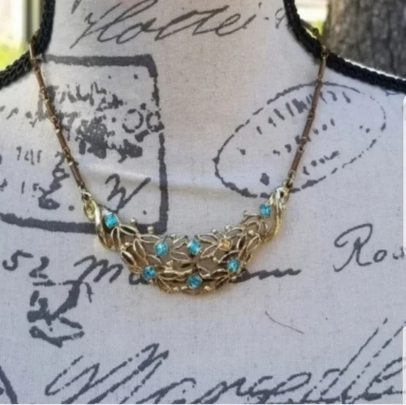 VINTAGE ART DECO BAR LINK CHAIN & ORNATE BLUE AUSTRIAN CRYSTAL PENDANT NECKLACE