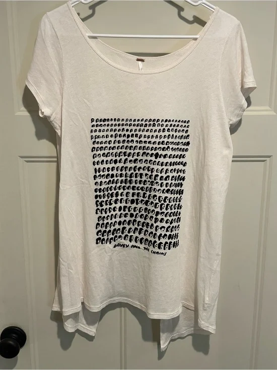 Free People Women's White Graphic Open Back Top - Small