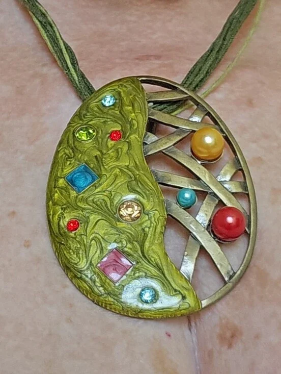Mixed-Stone Oval Pendant Necklace  - Women Jewelry