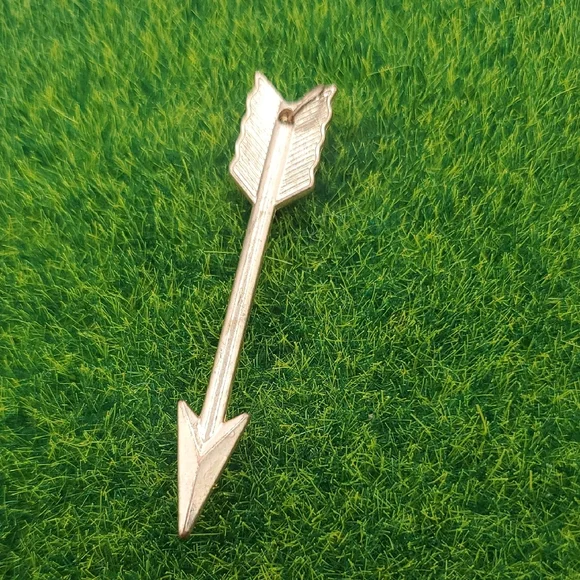 arrow pendant‎ P328