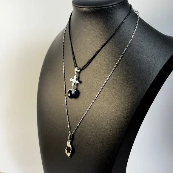 Pendant Necklaces Silver Tone Delicate Goth Purple‎ Cross