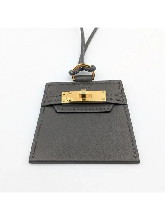 Hermes Montpetit Kelly GM Etain Leather Gray Gold Bag Motif Necklace