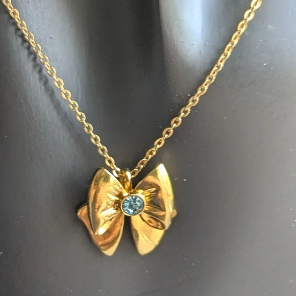 💙 Avon Elegant Gold Bow Necklace December Birthstone 1980