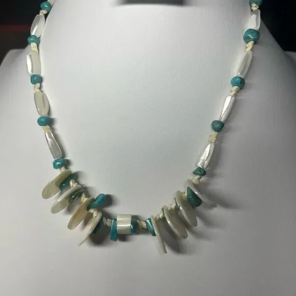 Vintage Mother of Pearl and Turquoise‎ Chip Necklace