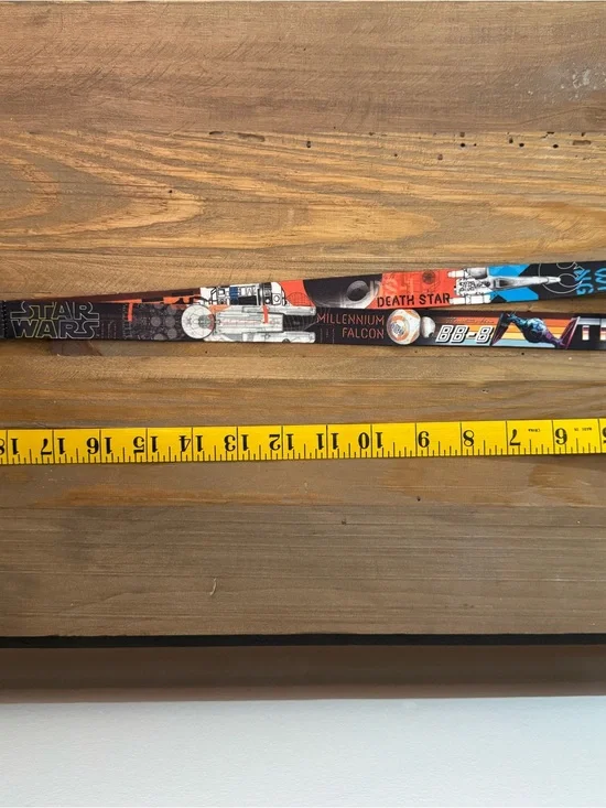 Star Wars NEW Disney Lanyard Pin Trading