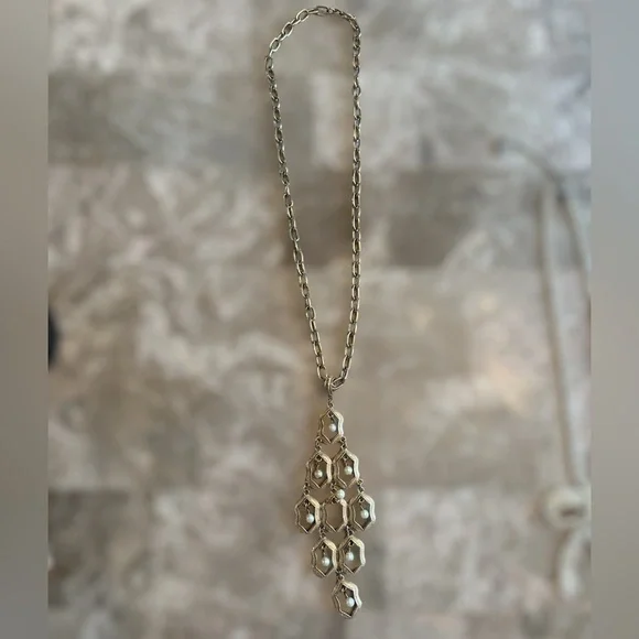 Vintage Gold Tone Statement Necklace with Pearl Pendant Detail