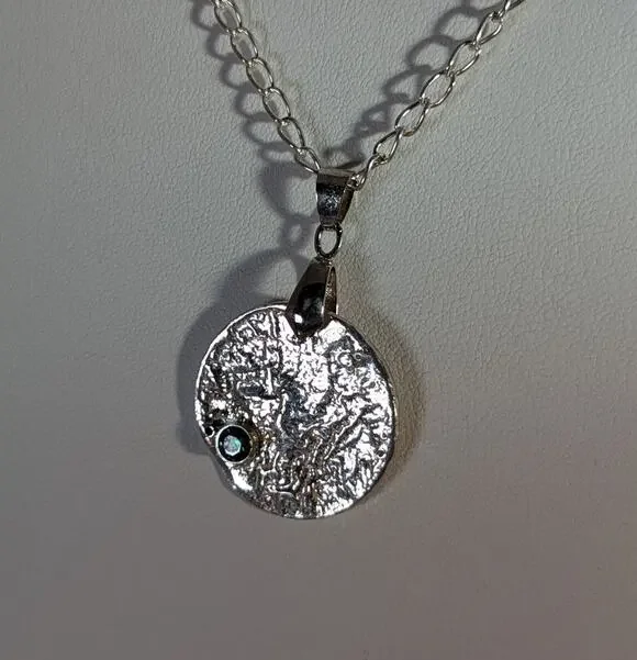 Silver retriculated coin Pendant  1