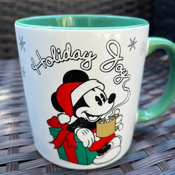 Mickey Mouse Disney Holiday Joy Christmas 20 oz Coffee Mug‎