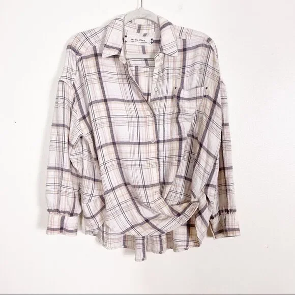 We The Free Free People White w/‎ Tan, Grey, & Pink Plaid Oversized Long Sleeve