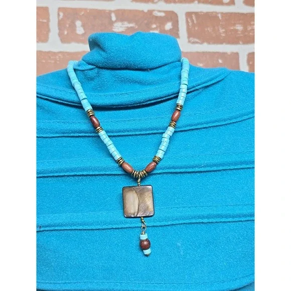 Faux Turquoise Beaded Necklace 17