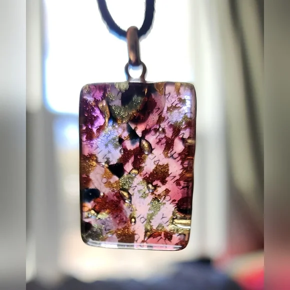 Preowned Murano glass necklace/pendant‎