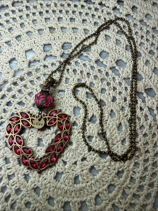Vintage-Inspired Pink Heart Pendant Necklace with 'LOVE' Charm