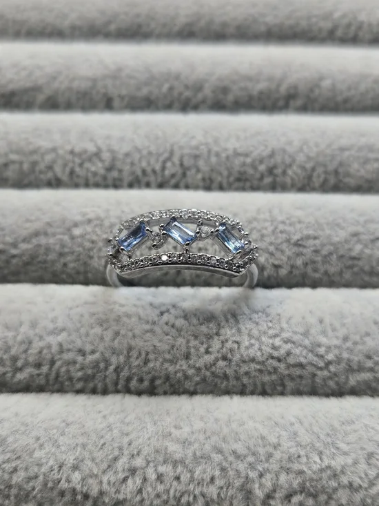 Size 8 Bomb Party RBP5762 Maze of Sparkle LC Blue Zircon Spinel Rhodium