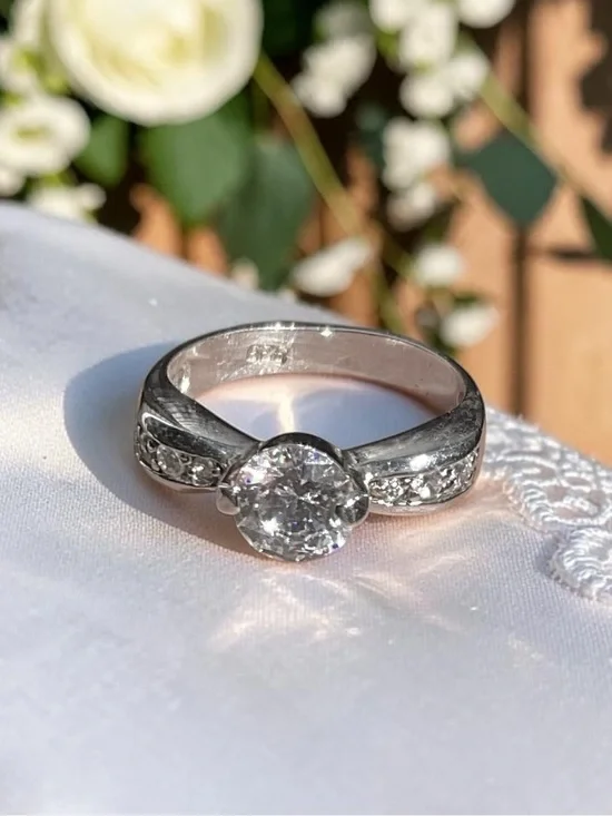 🌺Vintage Art Deco Sterling & CZ Ring