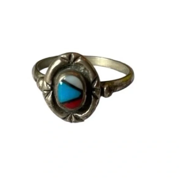 Vintage Silver Ring with‎ Red and Blue Inlay