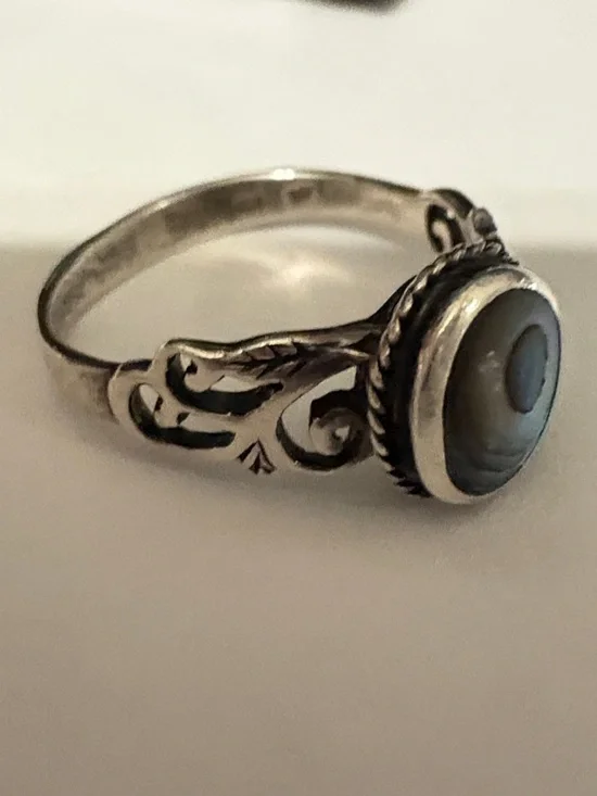 Sterling Silver Abalone Shell Oval Ring - Green/Blue