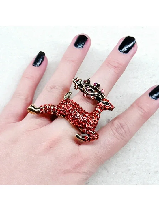 3015u. Reindeer Stretch Ring Glass Christmas