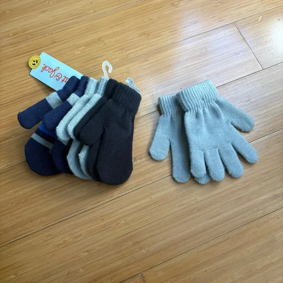 Kids Cozy Knit Gloves Set - Blue and Gray