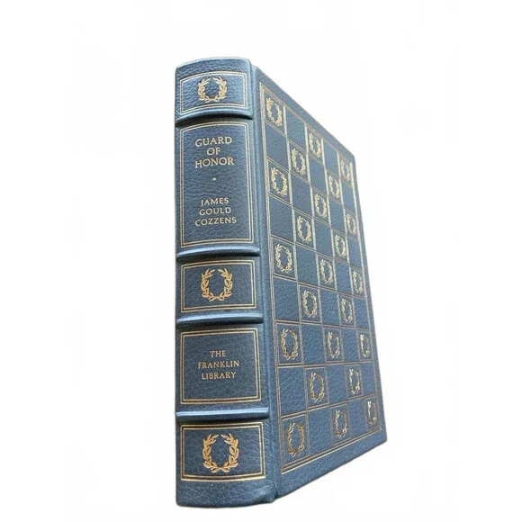 Guard Of Honor By Cozzens 1978 Leather Bound Franklin Mint Specs Of Paint