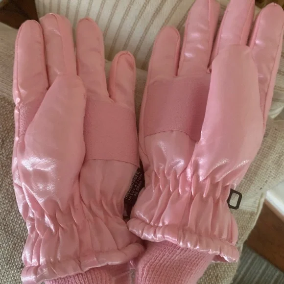Pink Winter Gloves