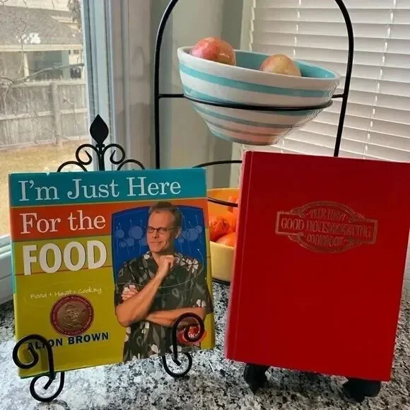 2 CookBooks, I’m Just Here For The Food +1 CB7