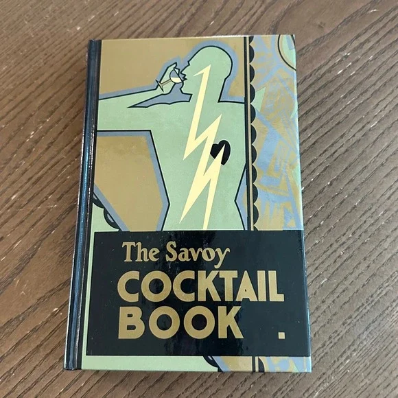 The Savoy Cocktail Book 1983 Facsimile Harry Craddock Hardcover ISBN 0907486312