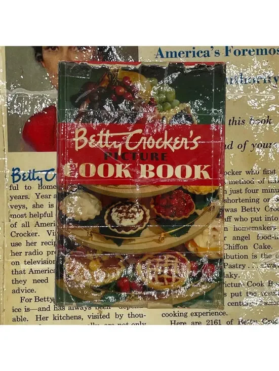 Vintage 1950 Betty Crocker's Picture Cookbook, First Edition