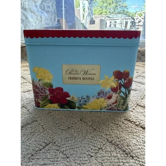 The Pioneer Woman Favorite Recipes Box Cards Dividers Tin Cards