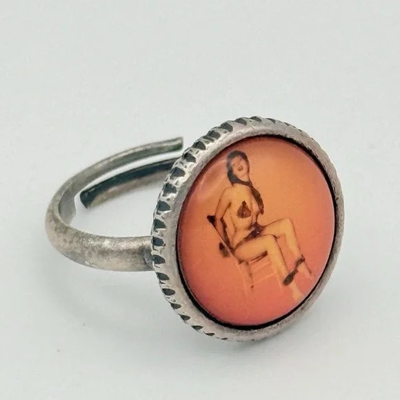 Vintage Pin Up Girl Adjustable Ring Size 4 Retro Cabochon Retro Sepia