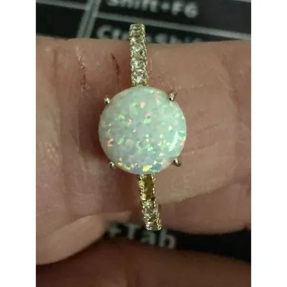 .925 opal and rhinestone ring size 8.5