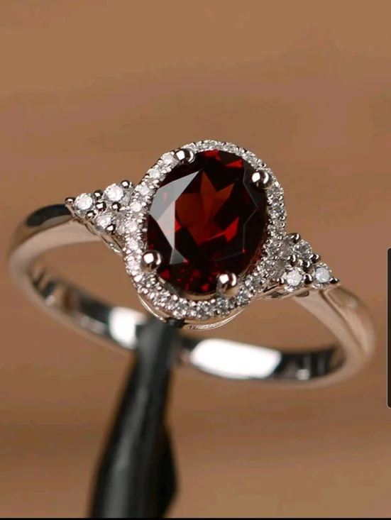 BRAND NEW ** Silver & Red Halo Ring