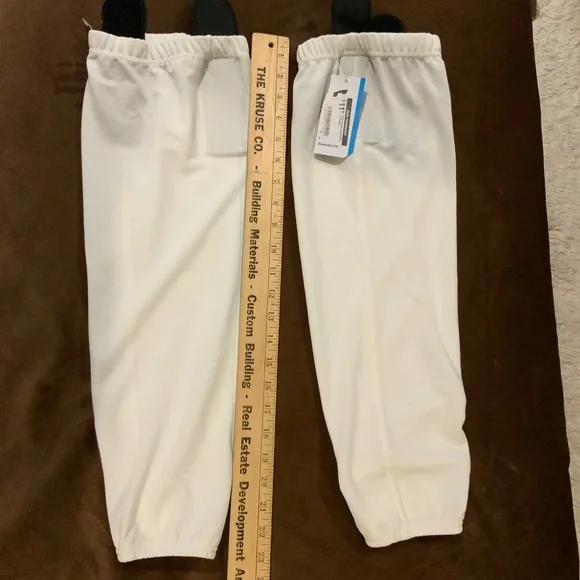 Champ Pro Sports White Youth Hockey Socks NWT Active Sport