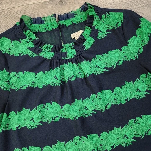 J CREW‎ Women's 6 Meghan Markle Ruffle Beanstalk Stripe High Neck Top Navy Green