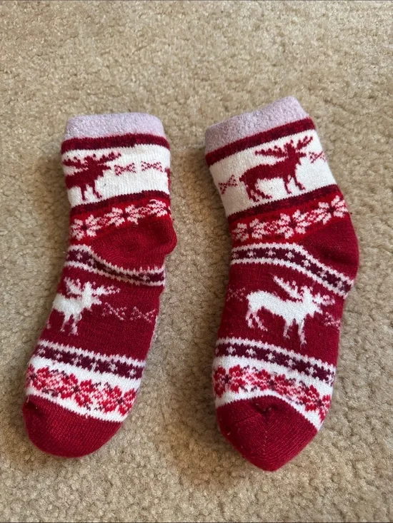GIRLS - Winter Red & White Moose Pattern Cozy Socks