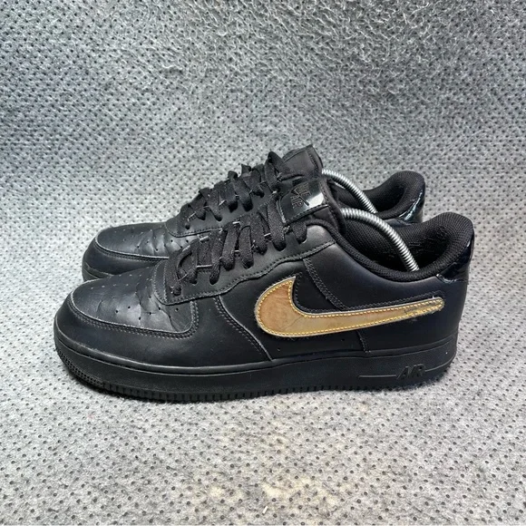 Nike Air Force One Removable Swoosh Shoes Size 10.5 Men’s