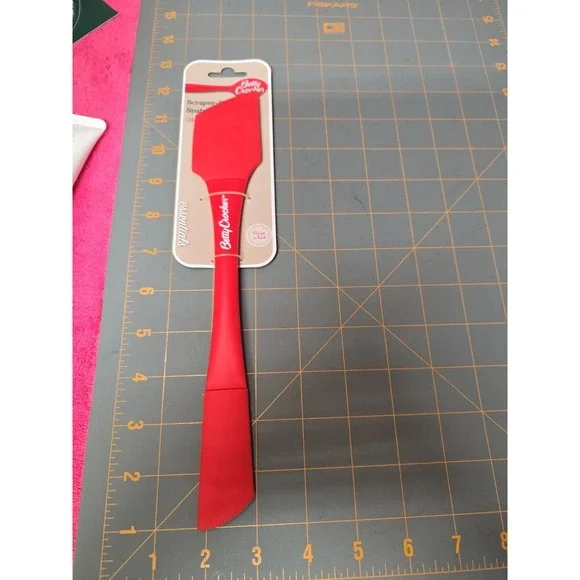 Betty Crocker Silicone Double Ended Scraper Spreader Kitchen Utensil  New NWT